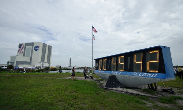 nasa space shuttle countdown clock